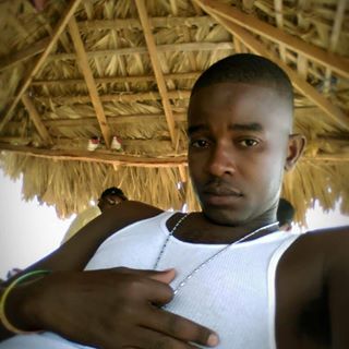 Profile Picture of Makenson Denis (cfo) (@makenson.denis.1) on Facebook