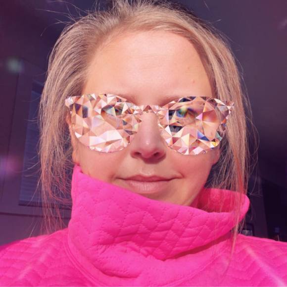 Erin Lapsansky - Poshmark Profile Picture of Erin Lapsansky (@erin_lap84) on Poshmark