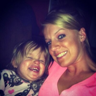 Profile Picture of Amber Hatch (@AmberMHatch) on Twitter
