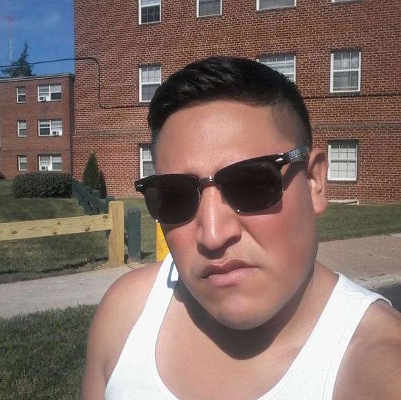 Profile Picture of Mario Funes (@mario_funes) on Poshmark