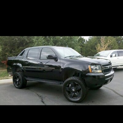 Profile Picture of Kyle Armagost (@DENTBOSS) on Twitter