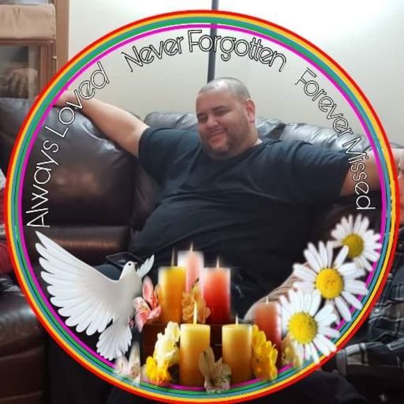 Profile Picture of Kimberly Pichardo-serrano (@ktara0318) on Poshmark