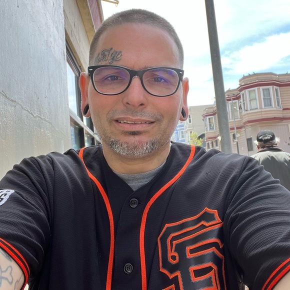 Profile Picture of Nicholas Parise (@dis1906) on Poshmark