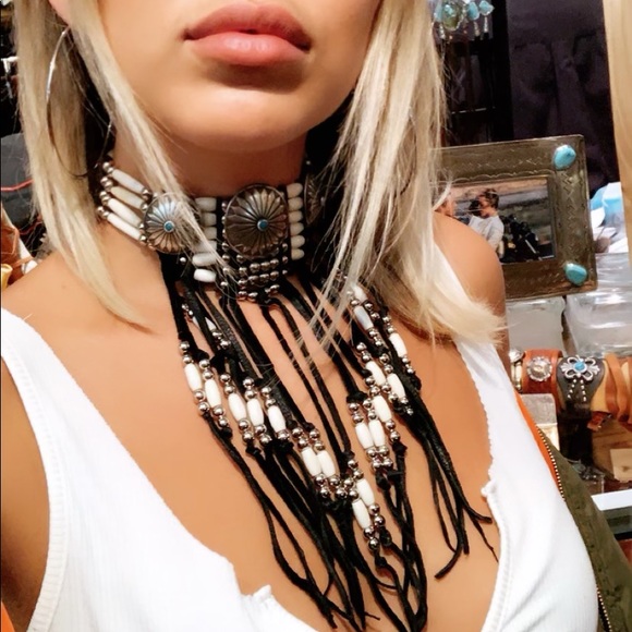 Profile Picture of Crystal Cool (@junglewolfie) on Poshmark