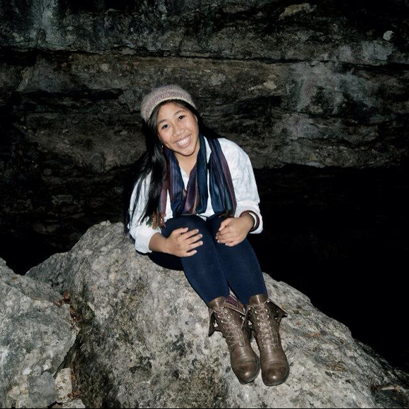 Profile Picture of Genesis Dimalanta (@genesisaldi) on Poshmark