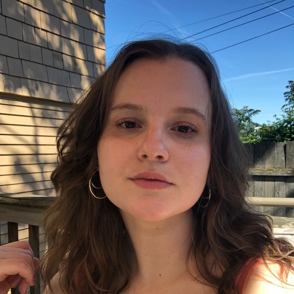 Profile Picture of Casey Andersen (@evibreezy) on Poshmark
