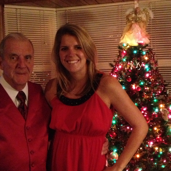 Profile Picture of Stephanie Schaefer (@awesome_7) on Poshmark