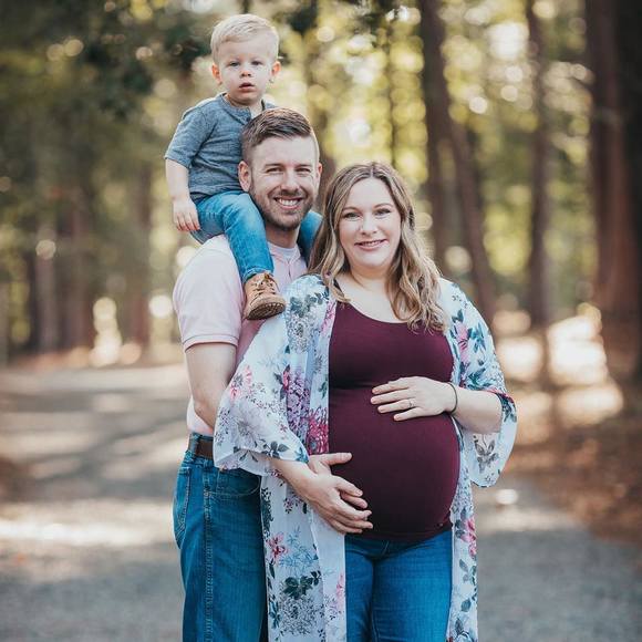 Profile Picture of Devonie Gloden (@glodend) on Poshmark