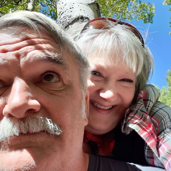 Profile Picture of Paula Hammett (@paula_hammett) on Poshmark