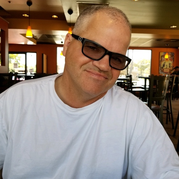 Profile Picture of Steve Cordova (@stevecordova) on Poshmark