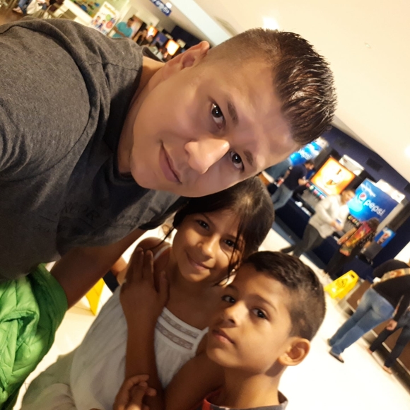 Profile Picture of Alexander Padilla (@alexanderpad443) on Poshmark