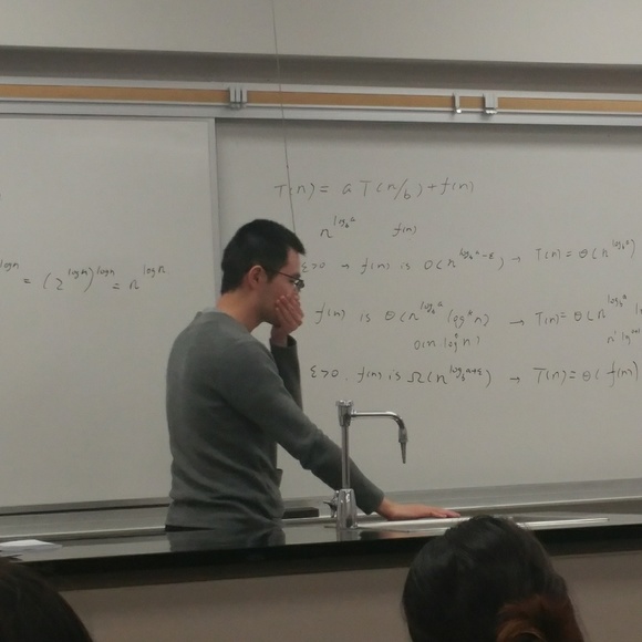 Profile Picture of Thu Huynh (@thuhuynh602) on Poshmark