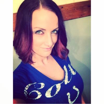 Profile Picture of Angie Hensley (@ahensley28) on Twitter