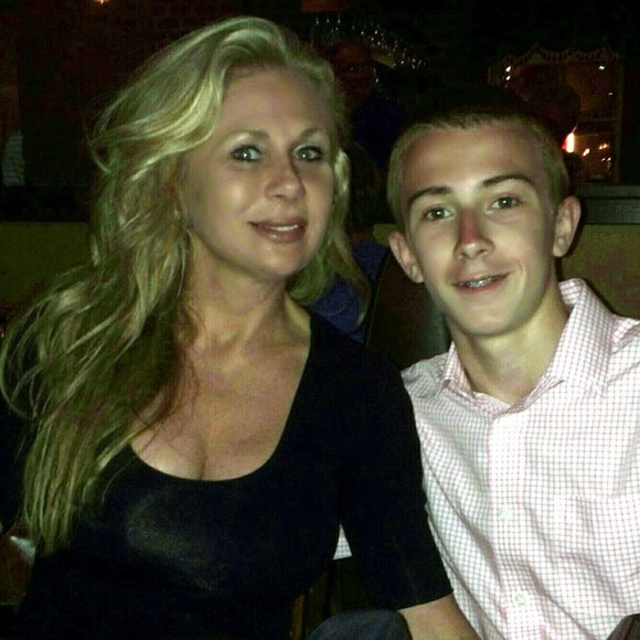 Profile Picture of Patches Ellis (@patchesellis) on Poshmark