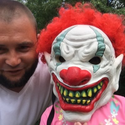Profile Picture of Scott Hoey (@Thcrackthedon9) on Twitter