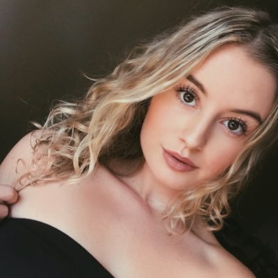 Profile Picture of Leah McLean (@leah_mclean) on Twitter