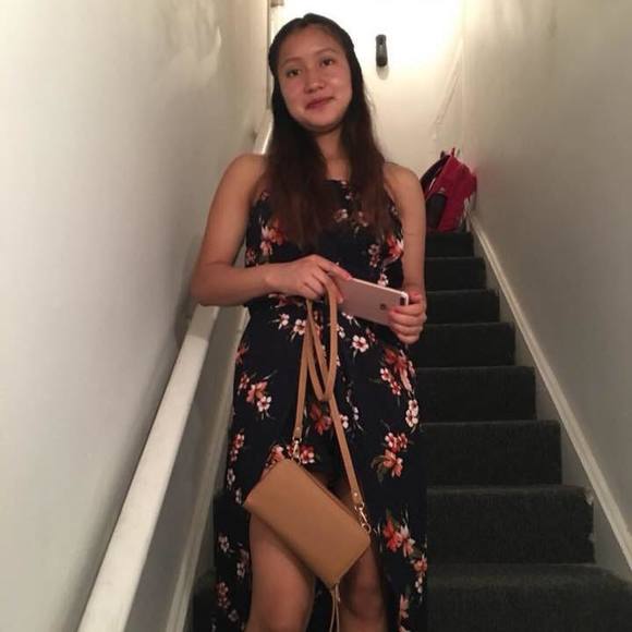 Profile Picture of Benilde Velasquez (@benildev) on Poshmark