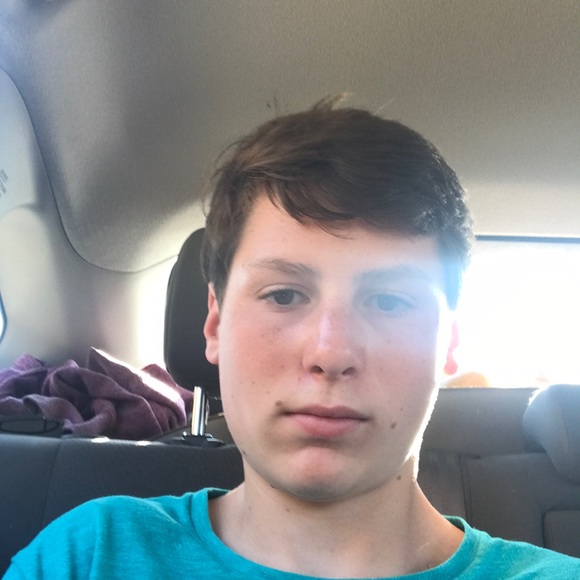 Profile Picture of Jeremy Winter (@jwinter2) on Poshmark