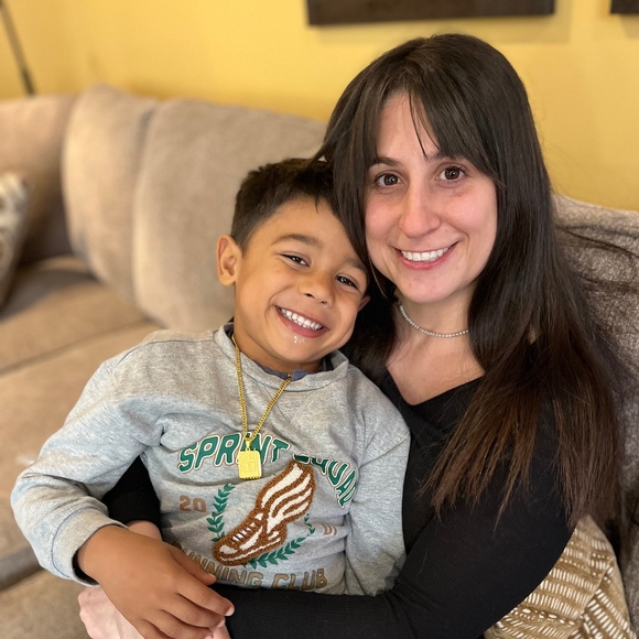 Profile Picture of Megan Moehling (@mmmoehling) on Poshmark