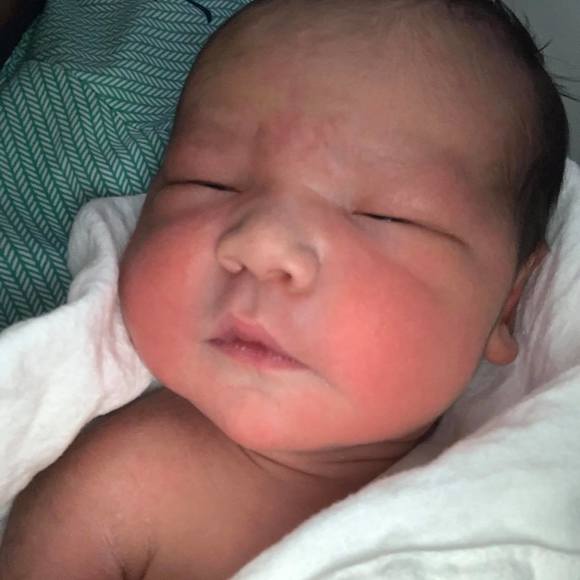 Profile Picture of Shawna Faye (@essjohnstone) on Poshmark