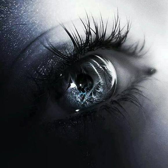 Profile Picture of Alyssa Kurka (@alyssakurka) on Poshmark