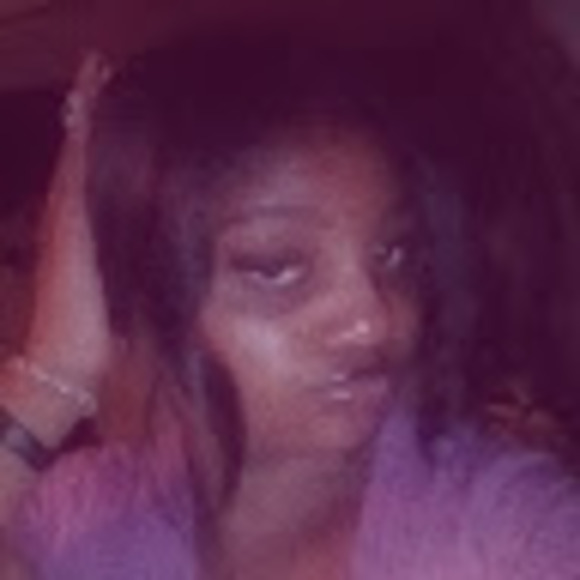 Profile Picture of Jontaesha Ormond (@zyeria18) on Poshmark