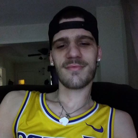 Profile Picture of Jordan Hopp (@jordanhopp316) on Poshmark