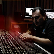 Profile Picture of Mike Herrera AudioTips (@mikeherreraaudiotips) on Youtube