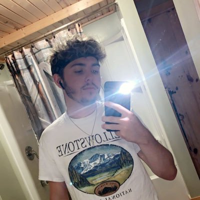 Profile Picture of Greg Schultz (@dry21ice) on Twitter
