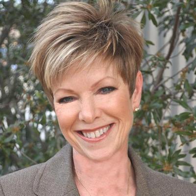 Profile Picture of Pat Wylie Hughes (@patwyliehughes) on Twitter