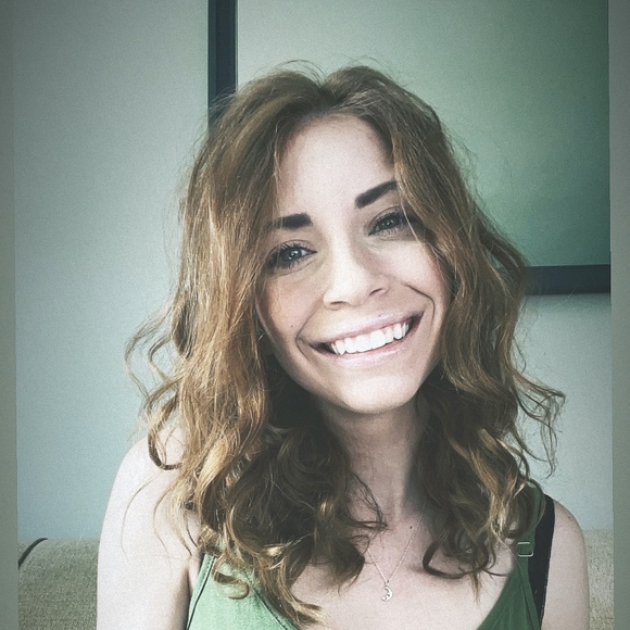 Profile Picture of Kaitlyn Boruta (@k_boruta) on Poshmark