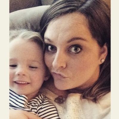 Profile Picture of Amy Kearns (@mames1984) on Twitter
