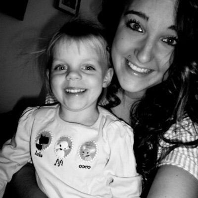 Profile Picture of Ashley Karnowski (@AsShleyKarnowsk) on Twitter