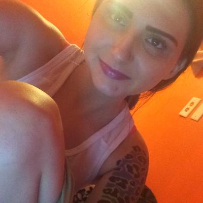 Profile Picture of Amber Robards (@robards_amber) on Twitter