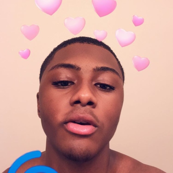 Profile Picture of Jordan Whitfield (@jigganyc) on Poshmark