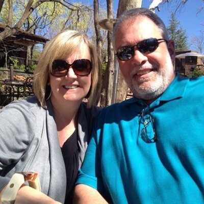 Profile Picture of Paula Farr (@prfarr) on Twitter