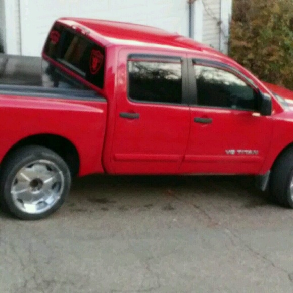 Jeff Barton - Poshmark Profile Picture of Jeff Barton (@jeff740) on Poshmark