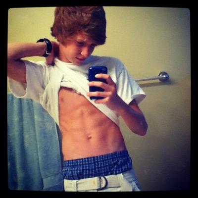 Profile Picture of Tyler Savoie (@savoie_tyler) on Twitter