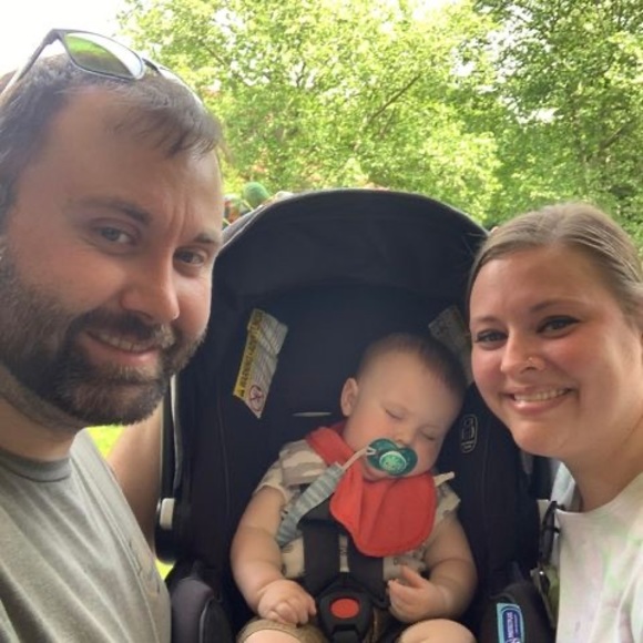 Profile Picture of Matthew Thompson (@mashes1990) on Poshmark