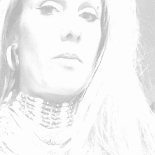 Profile Picture of Stéphanie Rhéaume (@stephanie.rheaume.121) on Facebook