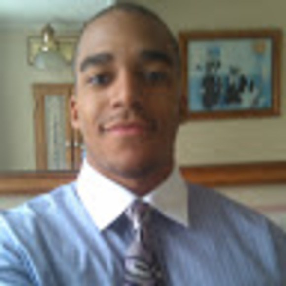 Profile Picture of Higgins Durand (@higginsdurand) on Poshmark