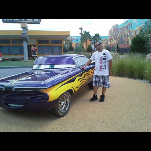 Profile Picture of Roberto Escudero (@robert0519) on Poshmark