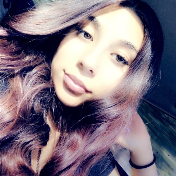 Profile Picture of Ciandrea Martinez (@ciandrea87) on Poshmark