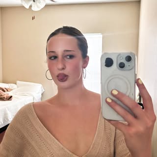 Profile Picture of Meg ;) (@megcallaway) on Instagram