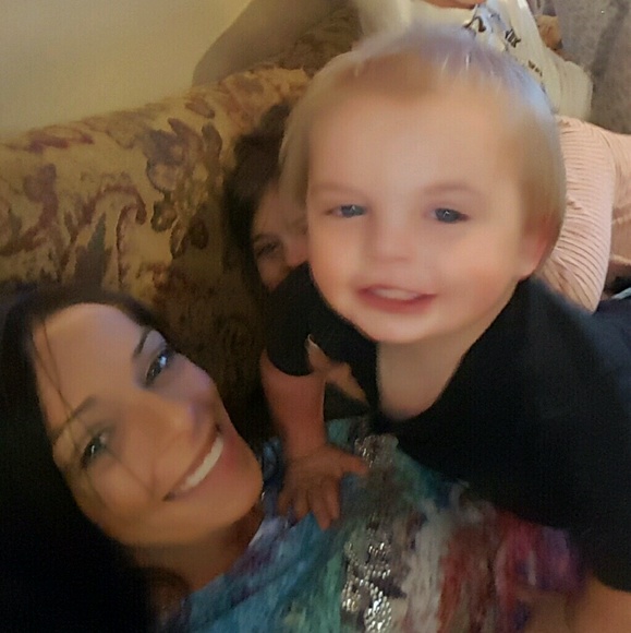 Profile Picture of Jennifer Crabtree (@peace78) on Poshmark