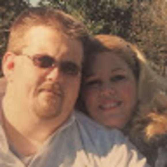 Profile Picture of Christopher nathan and wife sandy Farmer (@nathansandy26) on Poshmark