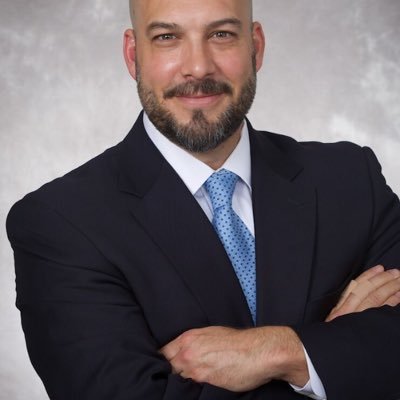 Profile Picture of Paul Reider (@ytowncurly) on Twitter