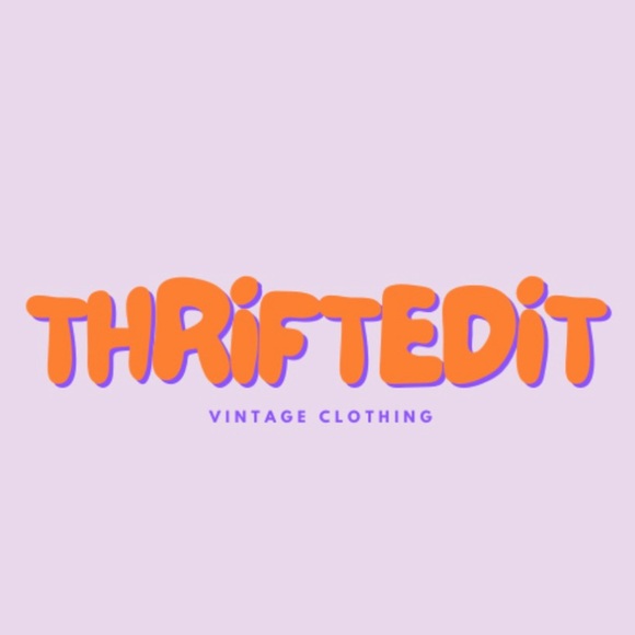 Profile Picture of Ashley Varrone (@avarrone12) on Poshmark