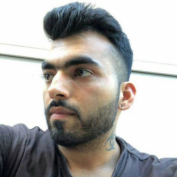 Profile Picture of Varun Arora (@varunarora460) on Poshmark