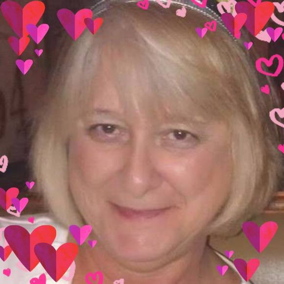 Profile Picture of Sandra Kearce (@gkearce) on Poshmark